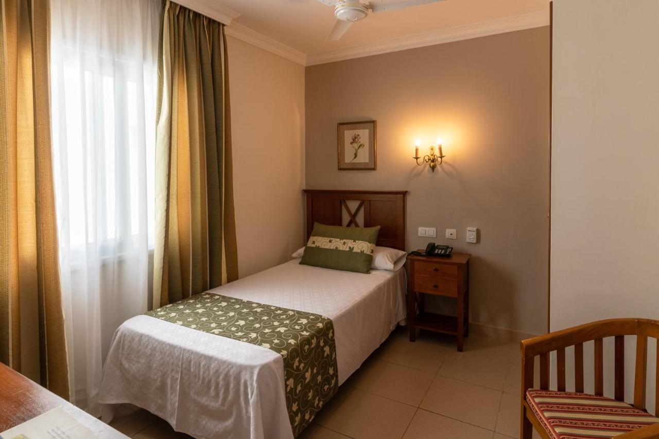 Hotel Marte Пуерто де ла Крус Екстериор снимка