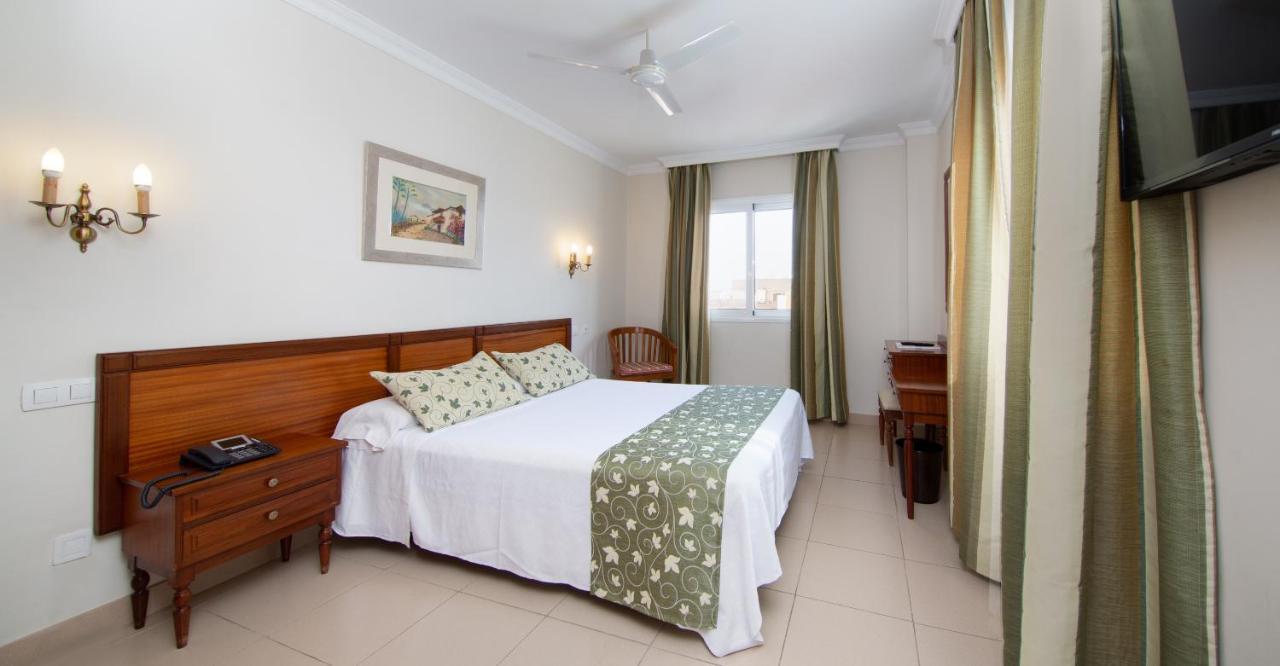 Hotel Marte Пуерто де ла Крус Екстериор снимка